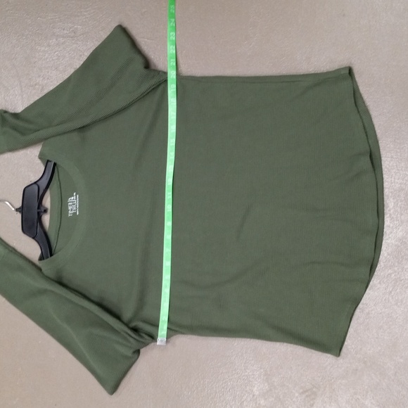 Time And Tru HUNTER Green, Long Sleeve, WaffleKnit Shirt - Picture 4 of 10